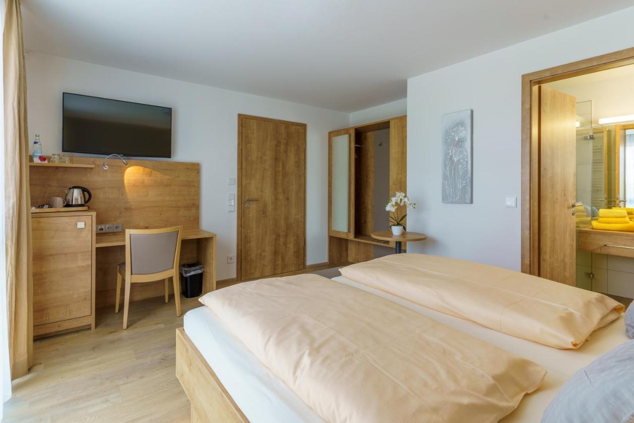 Hotel Rosenstein Heubach  Ngoại thất bức ảnh