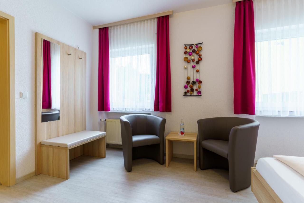 Hotel Rosenstein Heubach  Ngoại thất bức ảnh