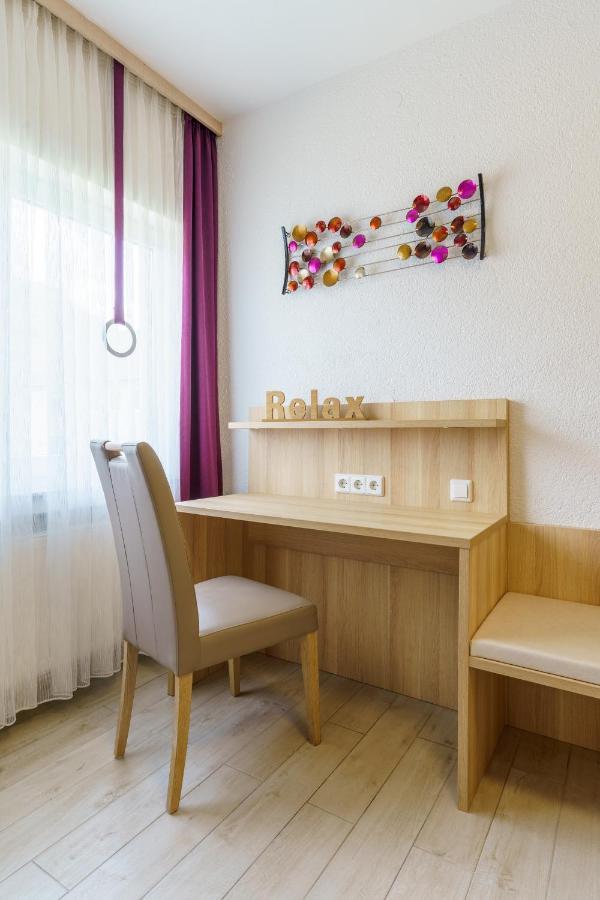 Hotel Rosenstein Heubach  Ngoại thất bức ảnh
