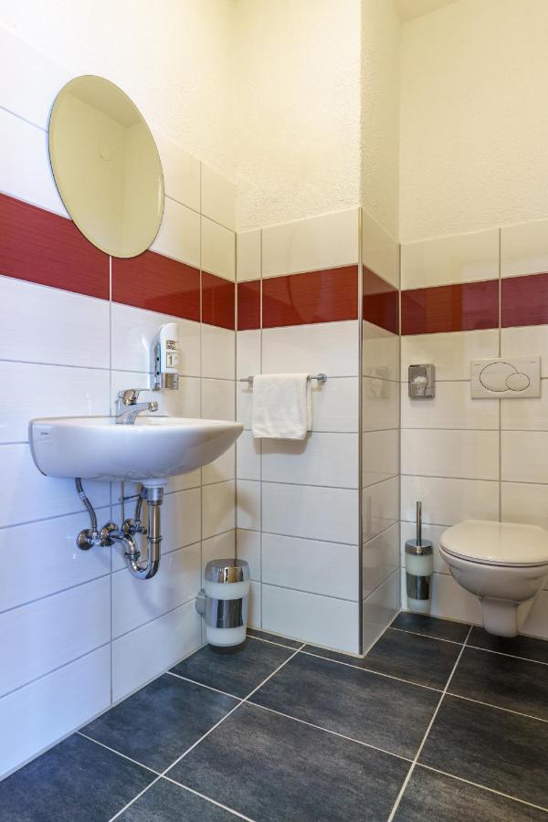 Hotel Rosenstein Heubach  Ngoại thất bức ảnh
