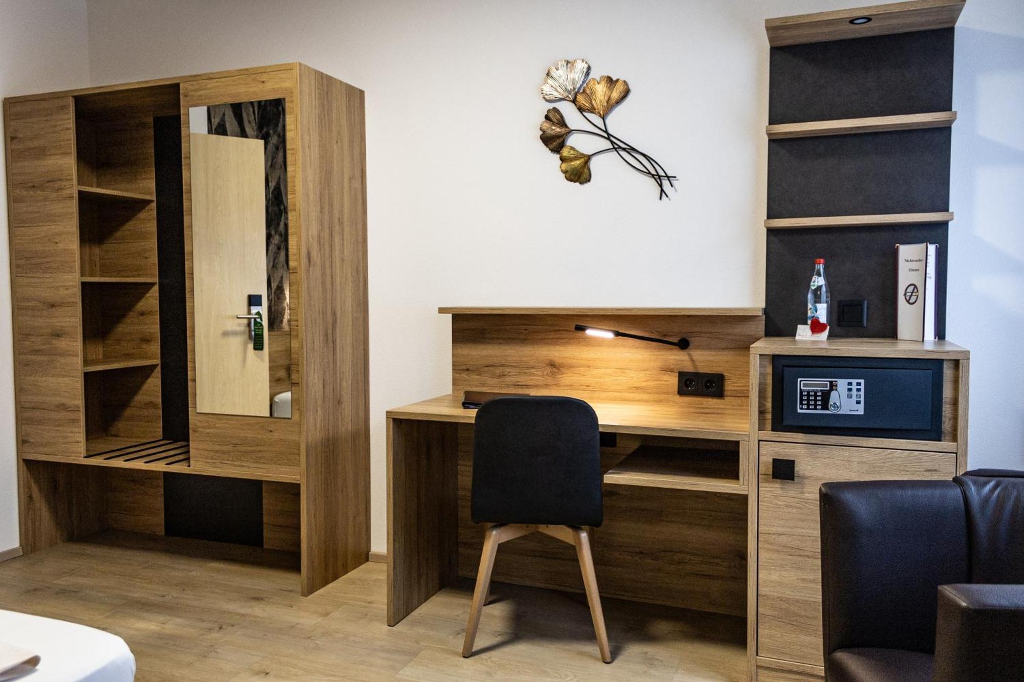 Hotel Rosenstein Heubach  Ngoại thất bức ảnh